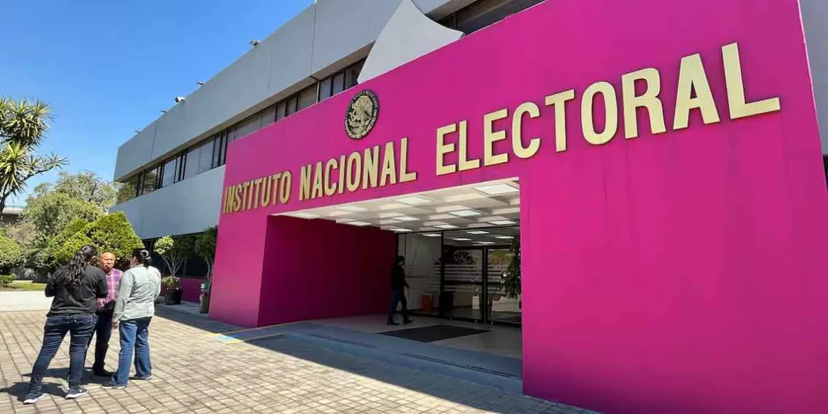 El INE no debe cometer la barbaridad de modificar la fórmula de representación: Obrador