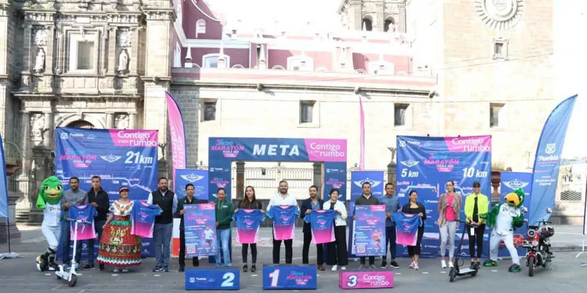 Presentan playera oficial del tercer Medio Maratón
