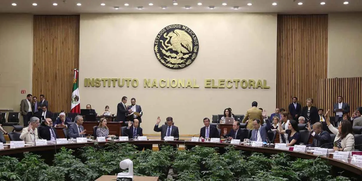 Votación dividida en el INE reaviva debate sobre representación: Coparmex
