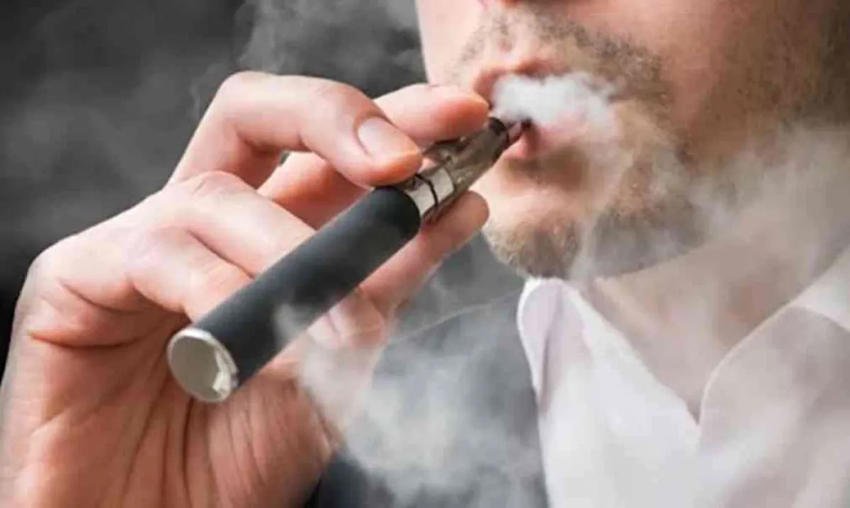 Prohíben en la Constitución venta de  fentanilo y vapeadores 