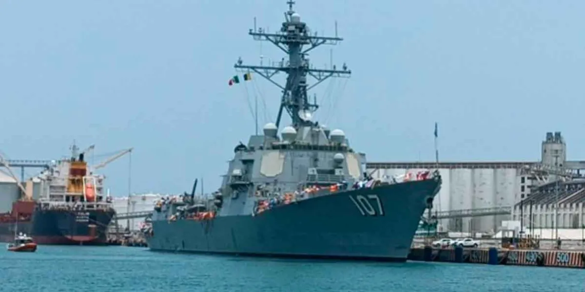 El destructor USS Gravely llega a México en un momento diplomático delicado