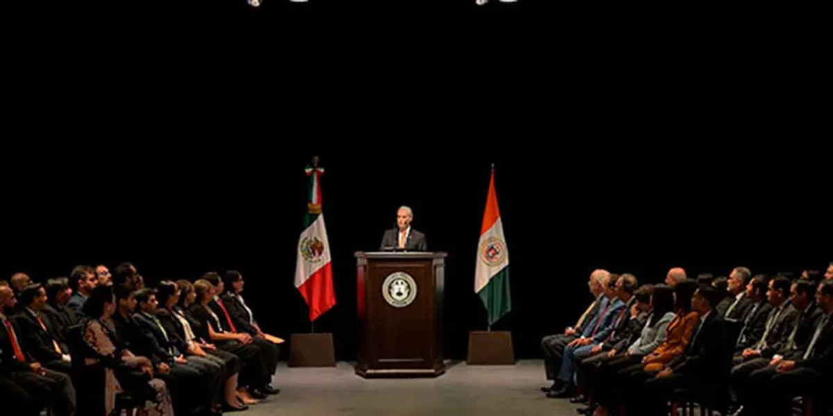 UDLAP destaca cifras históricas en profesorado y acreditaciones en Informe 2024-2025
