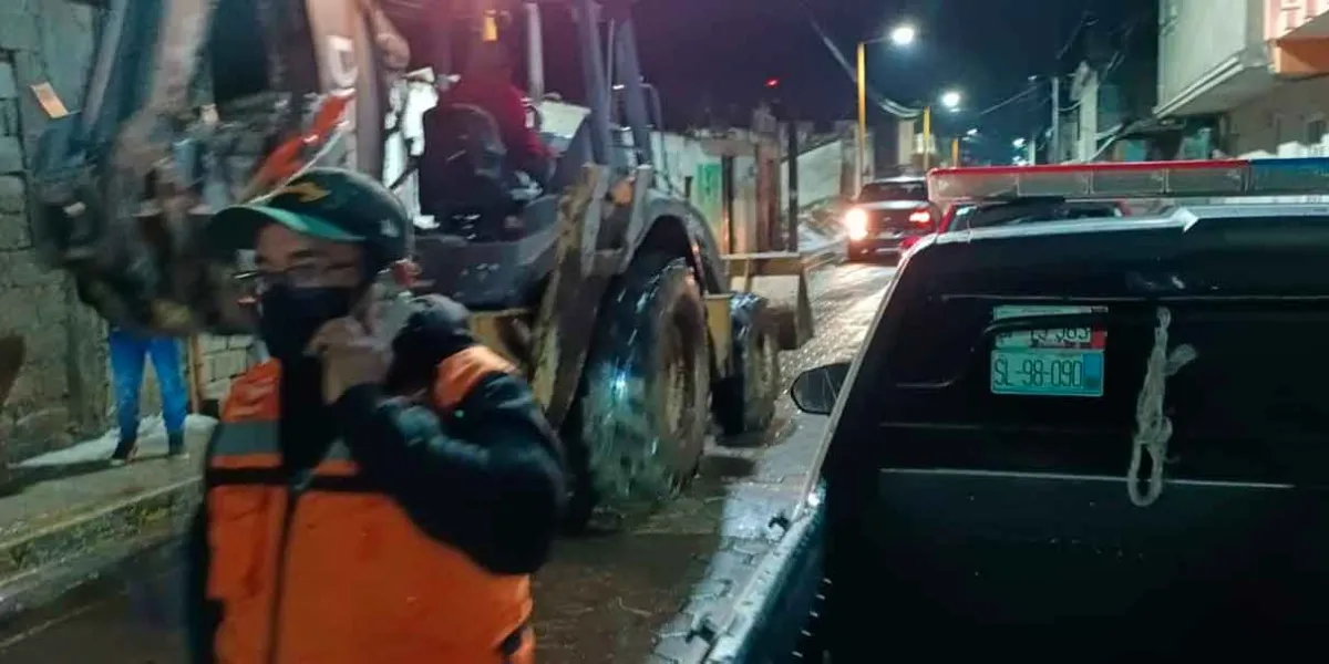 Familias afectadas por granizo en Tlachichuca reciben apoyo