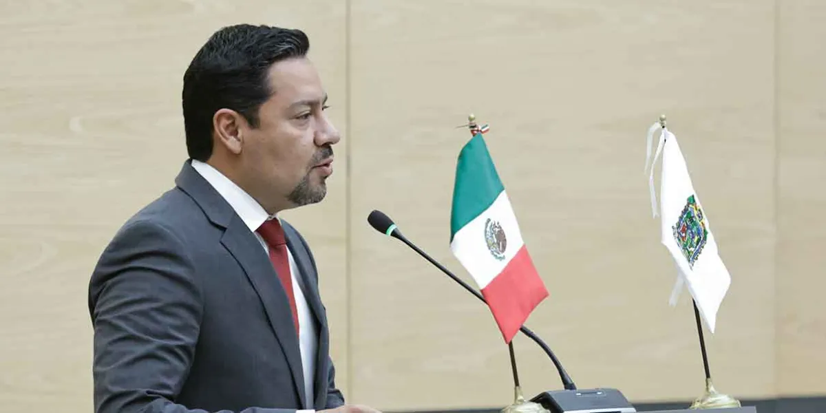Morena evalúa expulsión de alcaldes que incumplen lineamientos del partido