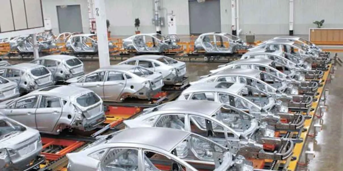 Exportación de autos desde México tendrá arancel menor al global: 15 % en lugar de 25 %