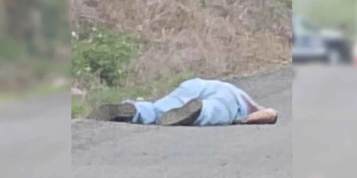 Hallan cadáver con disparos en tramo carretero de Venustiano Carranza