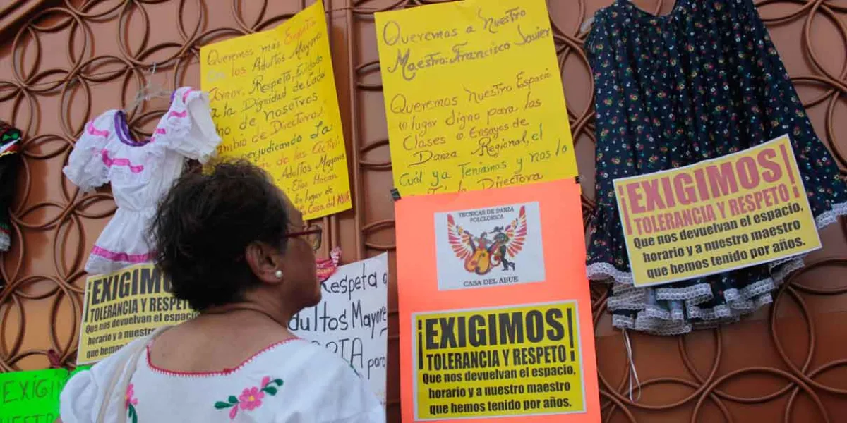 Protesta en la Casa del Abue, denuncian carencias y maltrato