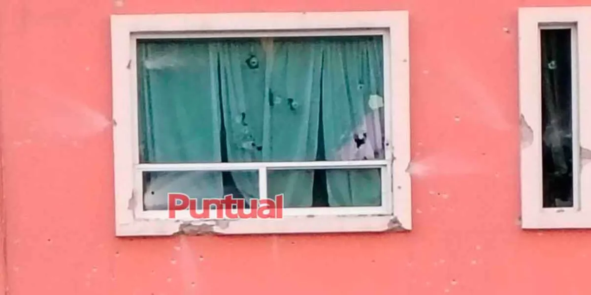 Aseguran arsenal tras balacera en vivienda de Texmelucan; no hay detenidos