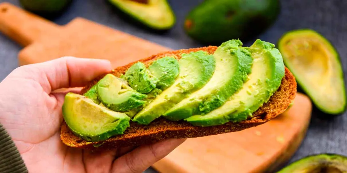 El efecto que no te esperas en tu cuerpo si comes un aguacate al día