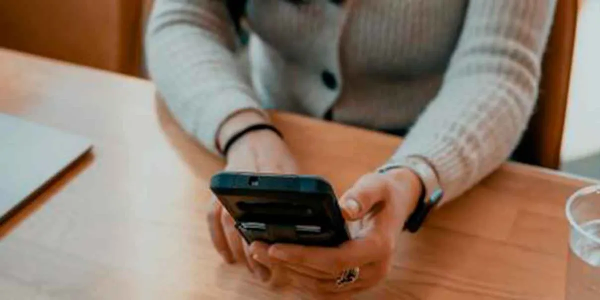 SEP Puebla habilita líneas de atención para padres sobre resultados de preinscripción 2025-2026