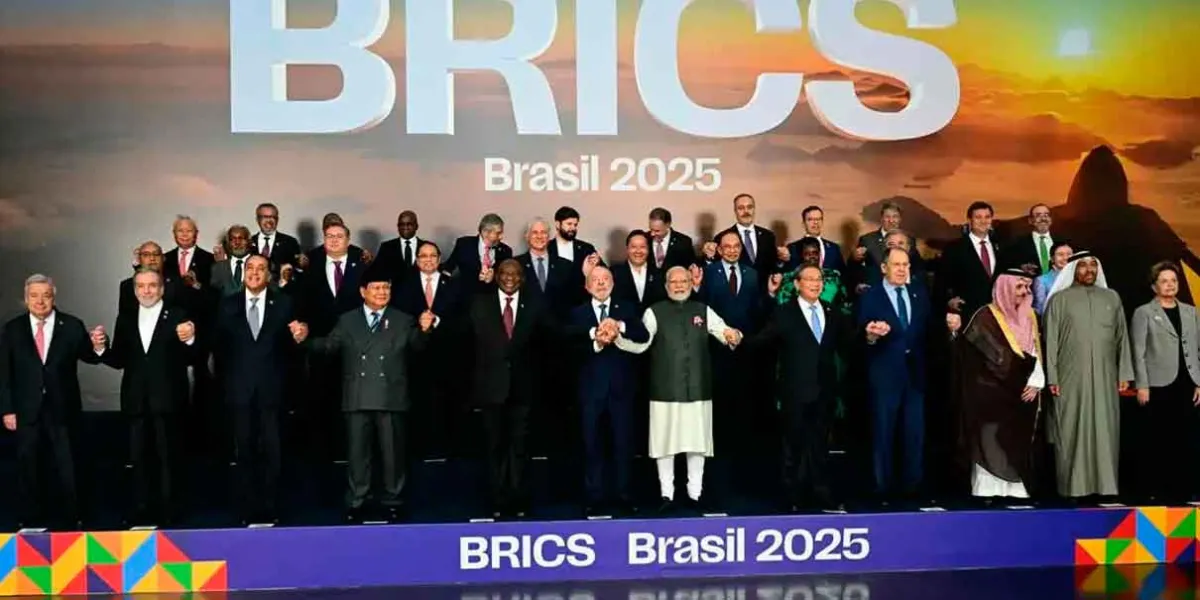 Trump amenaza con aranceles del 10% a países alineados con los BRICS; Lula responde: “No queremos un emperador”