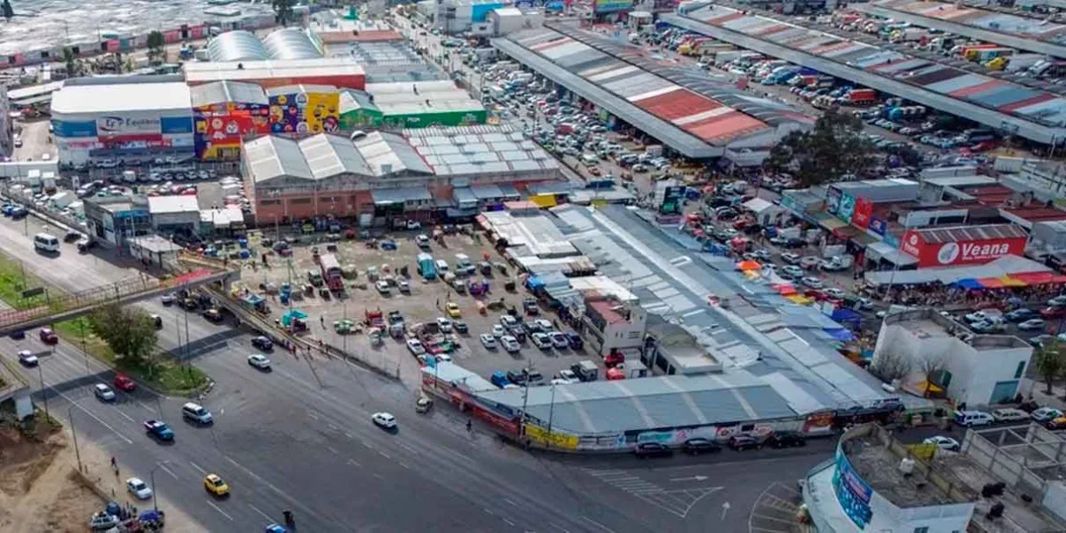 Pemex determinará áreas invadidas en la Central de Abasto de Puebla