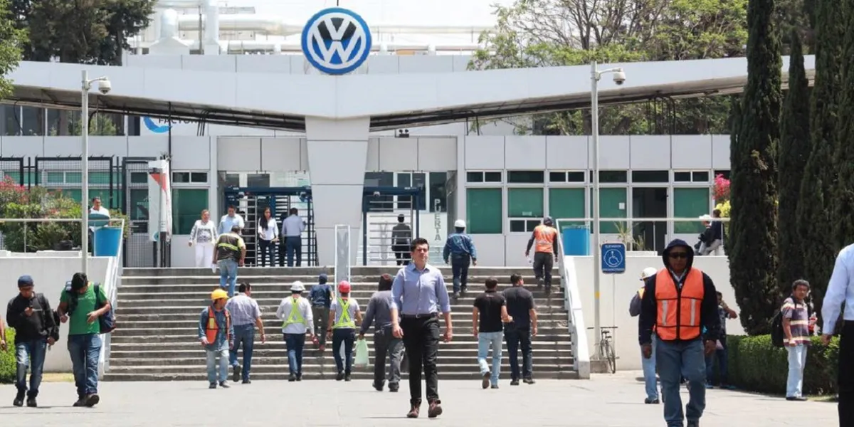 El gobierno estatal celebró la paz laboral en Puebla con acuerdo salarial en VW