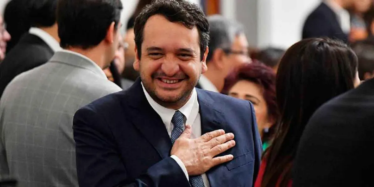 Facturas revelan lujos ocultos de Andy López Beltrán en Tokio