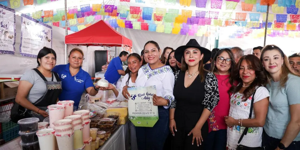 Tradicional y artesanal Feria del Queso en Santa María Tonantzintla