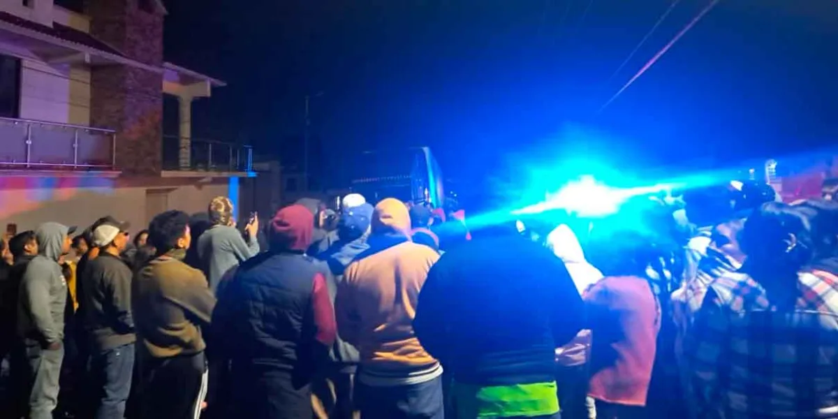 Habitantes detienen a ladrones en El Seco