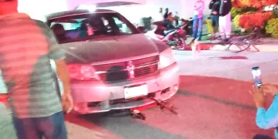 Grave un menor al ser arrollado en Venustiano Carranza