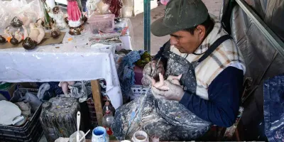 Restauración del Niño Dios reactiva tradición artesanal en Atlixco antes del 2 de febrero