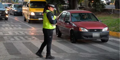 Operativo vial en la capital por el regreso a clases este lunes 