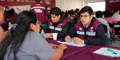 Acerca Pepe Chedraui atención directa con “Día del Pueblo” en La Victoria