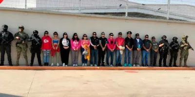 Caen 14 presuntos integrantes del CJNG en Veracruz tras 13 cateos simultáneos