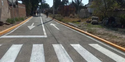 Calle 4 Norte en San Juan Tlautla se rehabilita; acceso seguro al CAIC para estudiantes