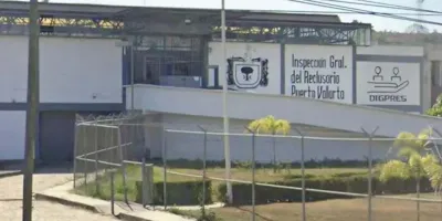 Fuga masiva en Jalisco: 23 reos escapan tras ataque armado a penal en Puerto Vallarta