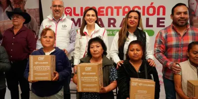 MariElise Budib brinda apoyos alimentarios a familias de San Francisco Totimehuacan