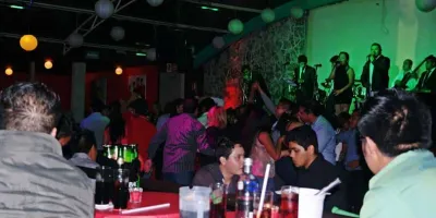 Puebla pedirá a municipios supervisión constante en bares para respetar cierre a las 2 a.m.