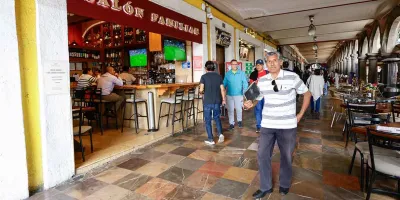 Restaurantes en Puebla pierden hasta 65% de ventas tras jornada violenta