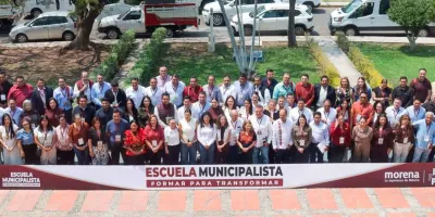 Alcaldesa de San Pedro, Tonantzin Fernández participa en la Escuela Municipalista de Morena