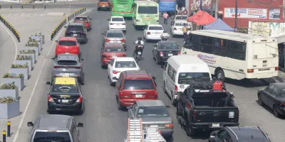 Crece 21% parque vehicular en Puebla y supera millón de autos asegurados
