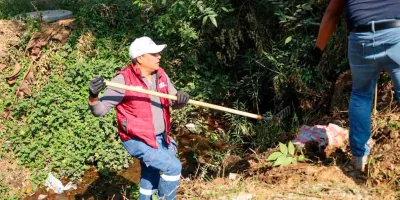 Avanza CEASPUE en limpieza del Atoyac con jornada ambiental