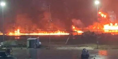 Cinco muertos tras incendio y explosión en Dos Bocas; Pemex asegura que no hay peligro