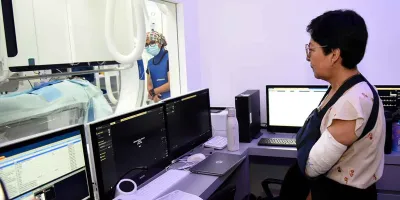 Hospital Universitario de Puebla estrena sala de hemodinamia y nuevos quirófanos