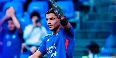 Pachuca vence a Puebla con 10 hombres, Cruz Azul golea y América gana en Querétaro