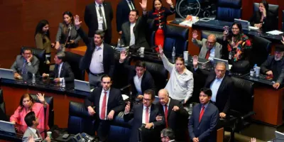Senado aprueba en lo general el Plan B de reforma electoral; discusión en lo particular continúa