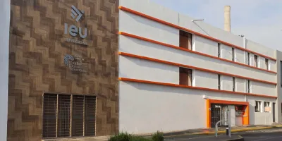 Universidad IEU celebra 50 años con crecimiento, innovación y eventos destacados
