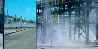 Refinería Olmeca en Dos Bocas: reportan fuga de gas y Pemex aclara que era vapor