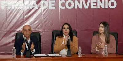 Tonantzin Fernández firma convenio para impulsar el deporte y prevenir adicciones en Cholula