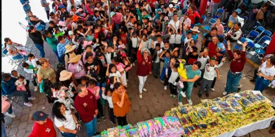 Tlazopilli acerca sonrisas a la infancia de San Pedro Cholula