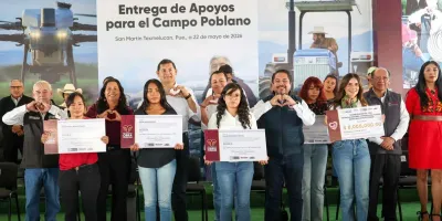 Armenta impulsa el campo poblano con maquinaria y fertilizantes para 200 mil hectáreas