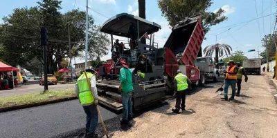 Fortalece Pepe Chedraui vialidades con el Tren Capitalino de Pavimentación