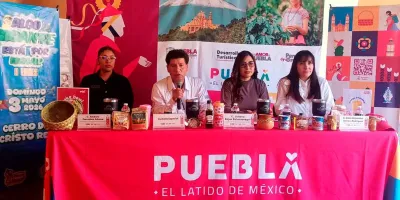 Libres se llena de color con “Tierra de Gigantes”, festival de papalotes en Puebla