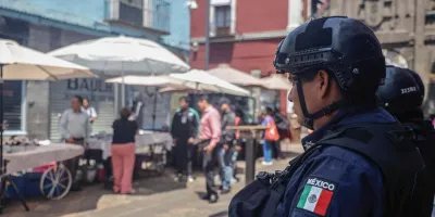 Retiran comercio ambulante de la Calle de los Dulces y la 5 de Mayo en Puebla