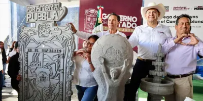 Puebla impulsa desarrollo comunitario con apoyos al campo y carreteras en El Seco