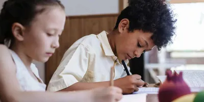 SCJN elimina reprobación automática y expertos alertan por desigualdad educativa