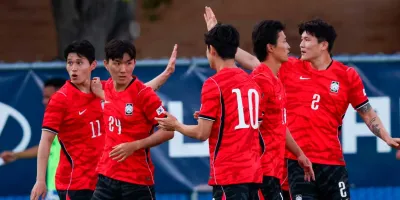 Corea del Sur remontó a República Checa 2-1 y va por México