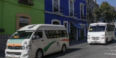 Diputado pide a Armenta estudio para definir aumento al pasaje en Puebla