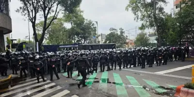 Frenan avance de la CNTE en CDMX hacia estadio del Mundial 2026